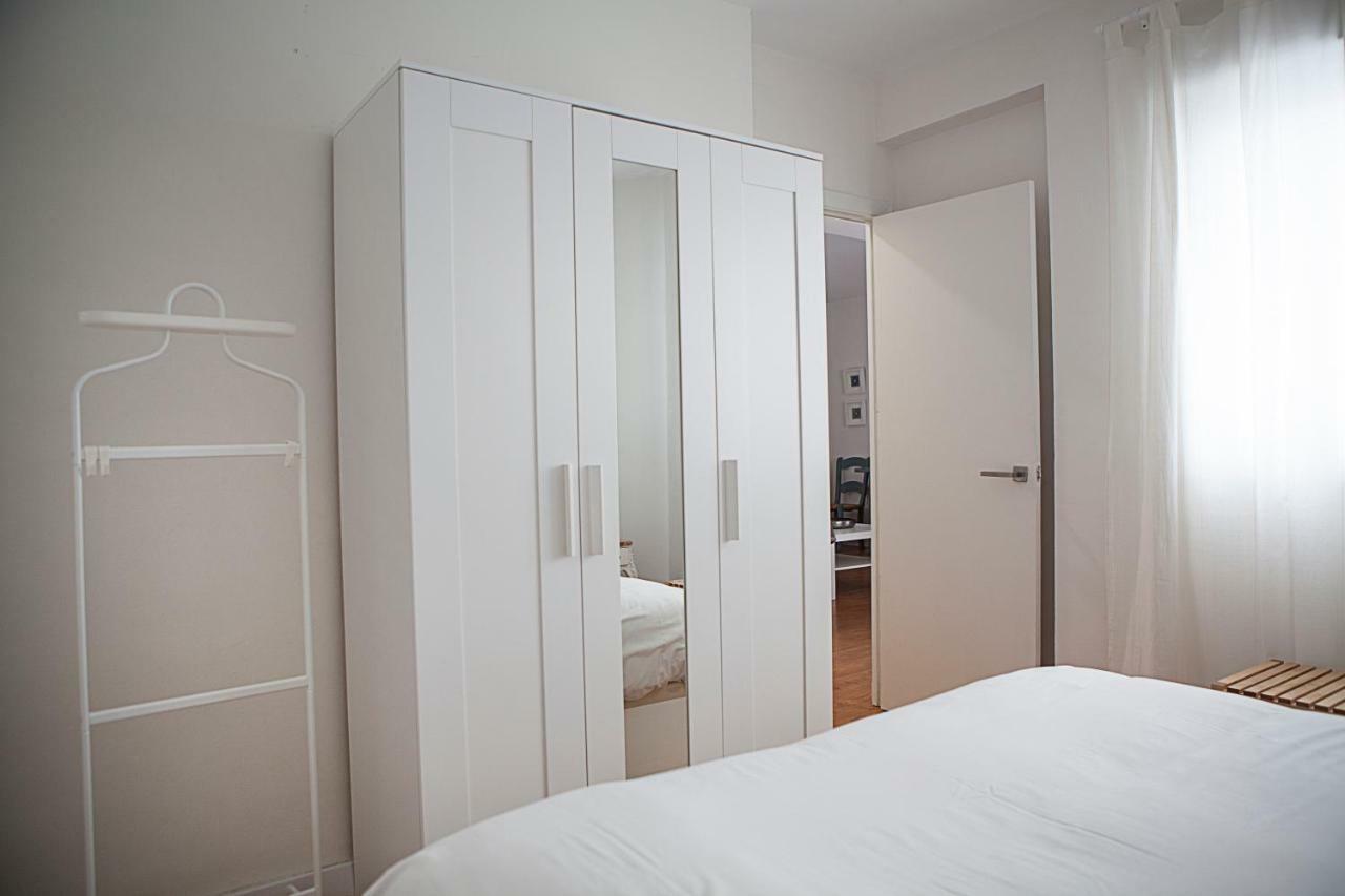 Apartamento Mendoza Σεβίλλη Εξωτερικό φωτογραφία