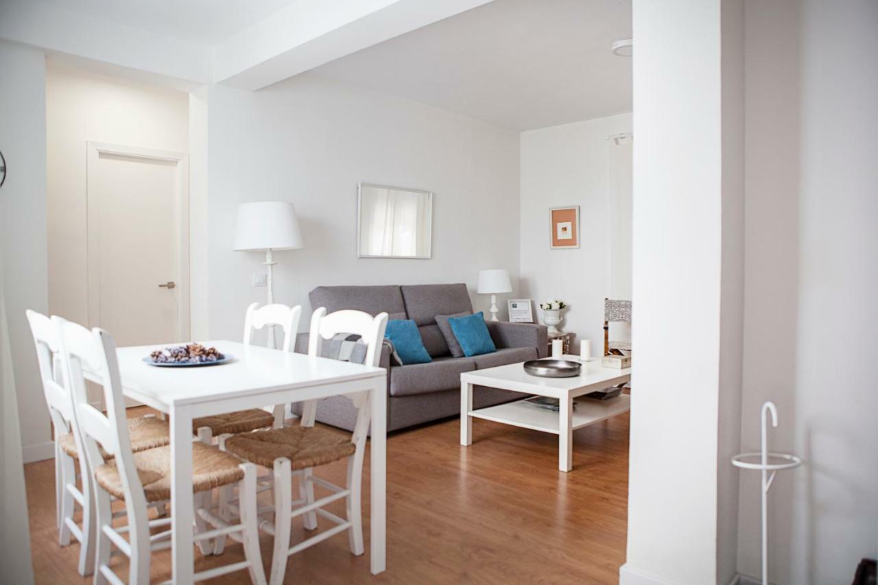 Apartamento Mendoza Σεβίλλη Εξωτερικό φωτογραφία