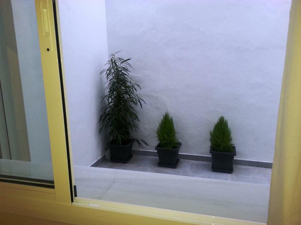 Apartamento Mendoza Σεβίλλη Εξωτερικό φωτογραφία